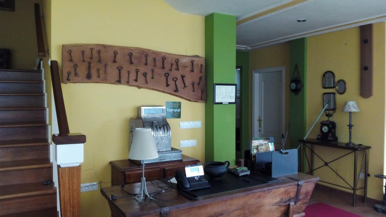 בית הארחה Almuña 	Casa Manoli Luarca מראה חיצוני תמונה